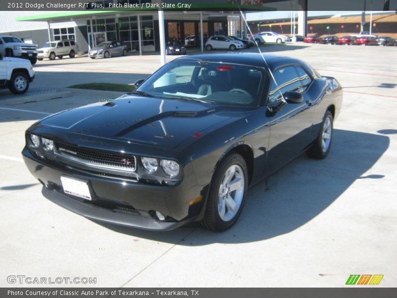 Front 3/4 View of 2012 Challenger R/T Plus