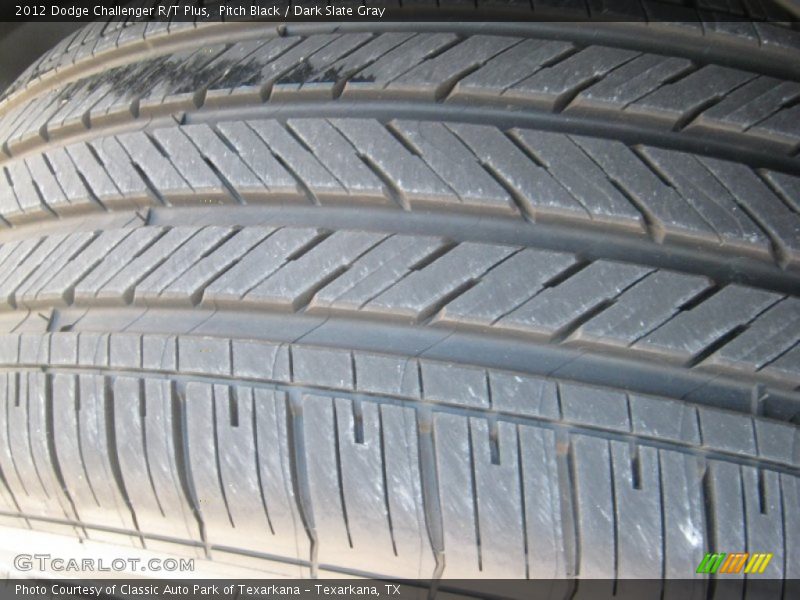 Pitch Black / Dark Slate Gray 2012 Dodge Challenger R/T Plus