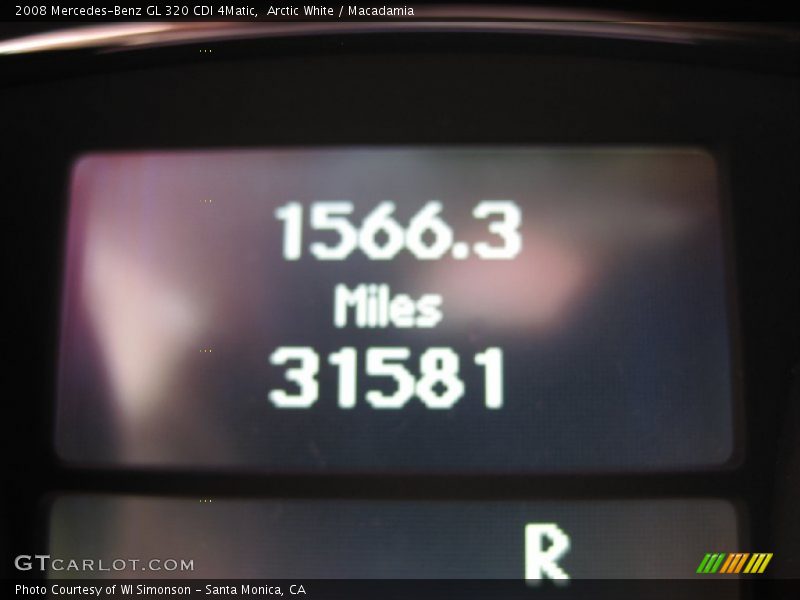 Arctic White / Macadamia 2008 Mercedes-Benz GL 320 CDI 4Matic