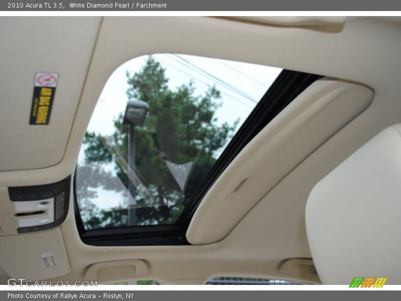 White Diamond Pearl / Parchment 2010 Acura TL 3.5