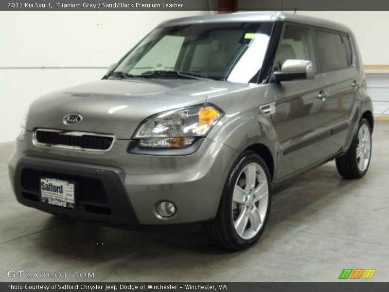 Titanium Gray / Sand/Black Premium Leather 2011 Kia Soul !