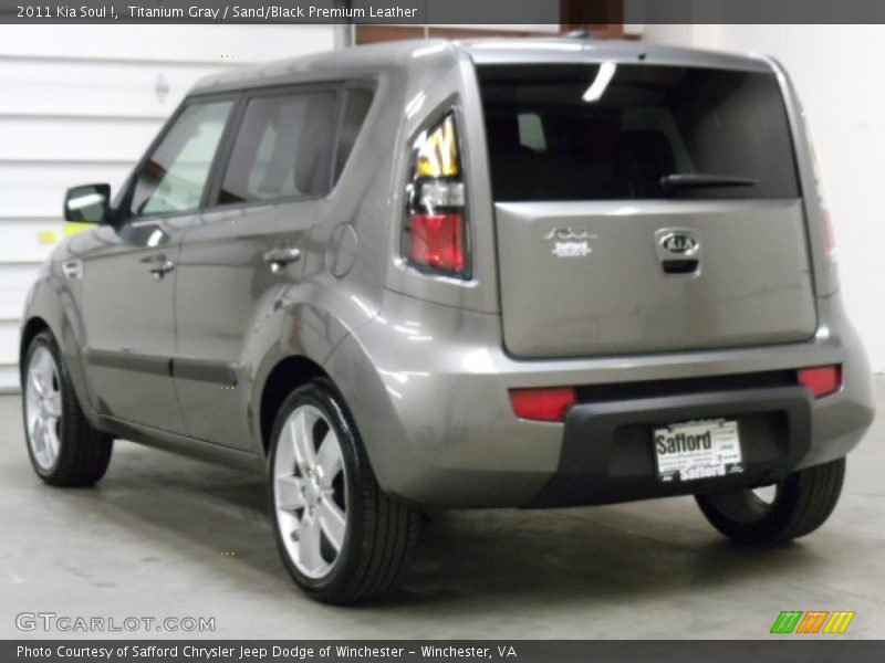 Titanium Gray / Sand/Black Premium Leather 2011 Kia Soul !