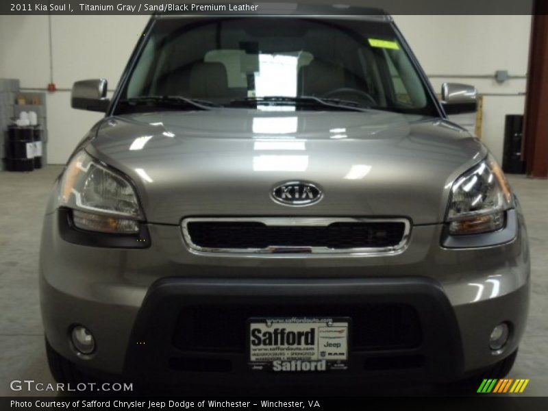 Titanium Gray / Sand/Black Premium Leather 2011 Kia Soul !