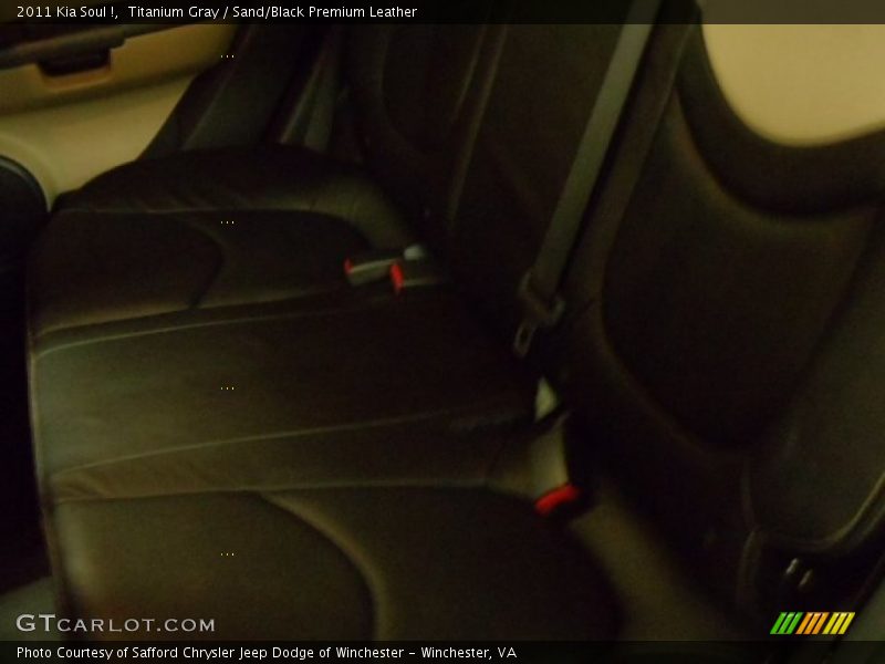 Titanium Gray / Sand/Black Premium Leather 2011 Kia Soul !