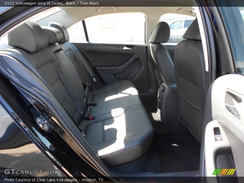 Black / Titan Black 2012 Volkswagen Jetta SE Sedan
