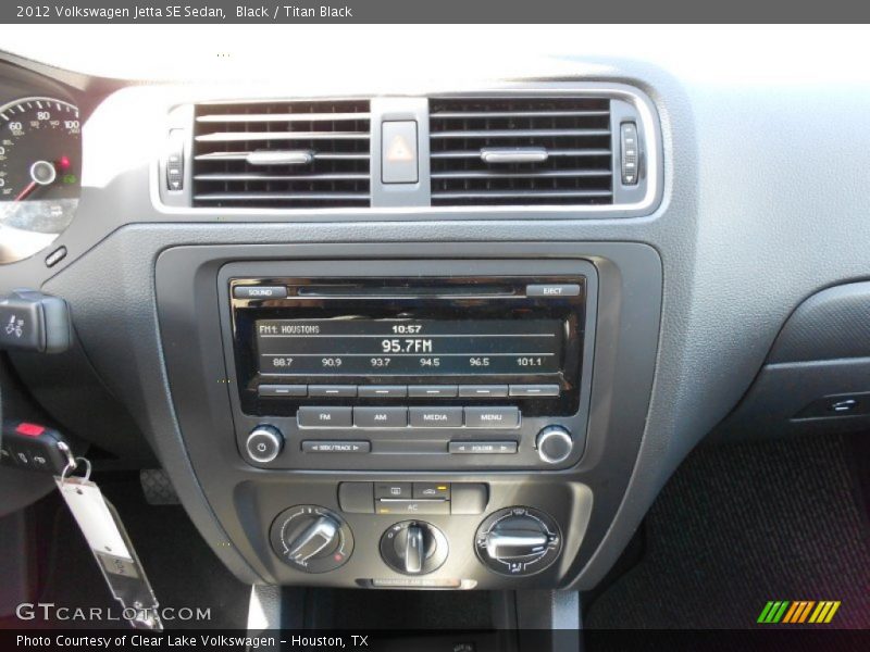 Black / Titan Black 2012 Volkswagen Jetta SE Sedan