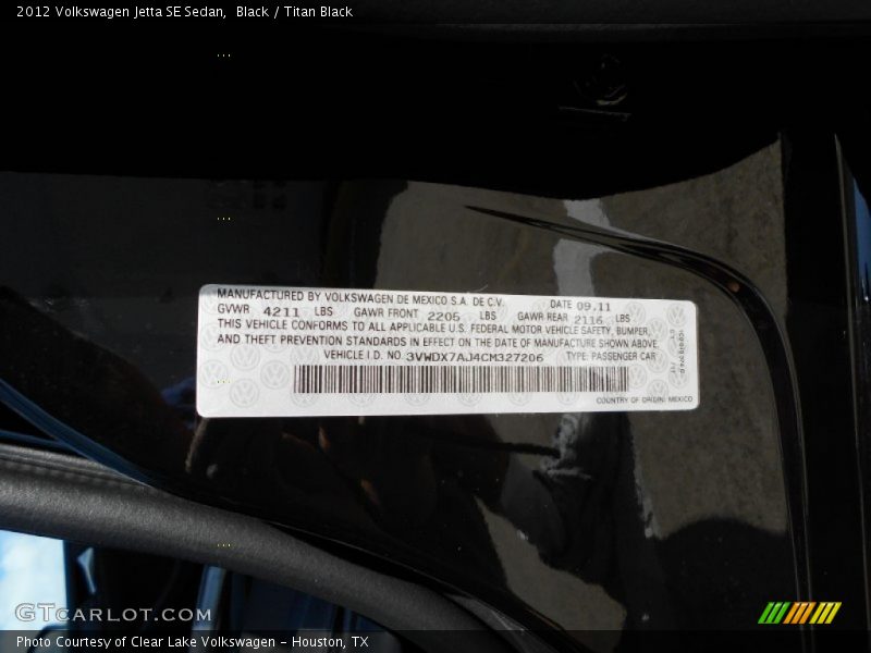 Black / Titan Black 2012 Volkswagen Jetta SE Sedan
