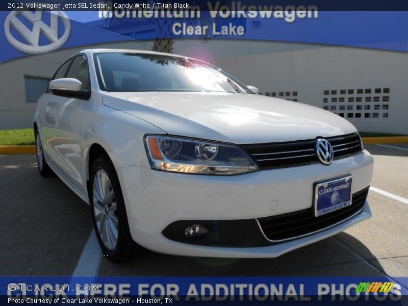 Candy White / Titan Black 2012 Volkswagen Jetta SEL Sedan