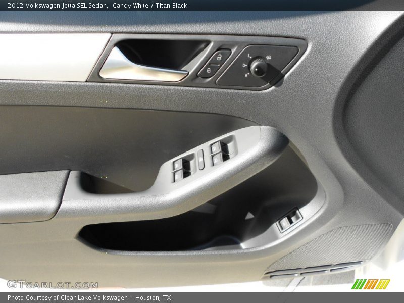 Candy White / Titan Black 2012 Volkswagen Jetta SEL Sedan