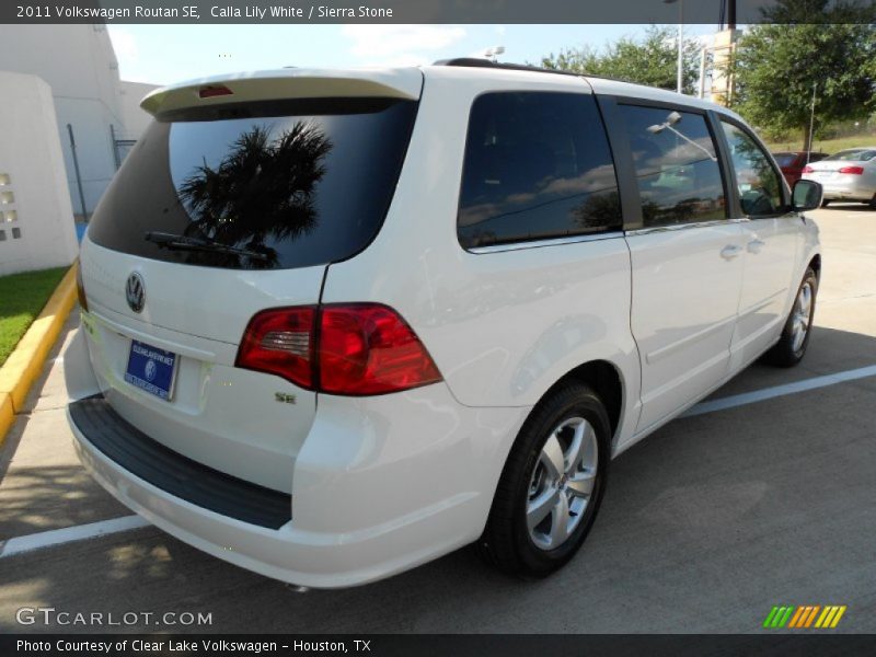 Calla Lily White / Sierra Stone 2011 Volkswagen Routan SE