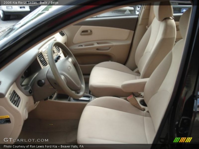  2006 Rio LX Sedan Beige Interior