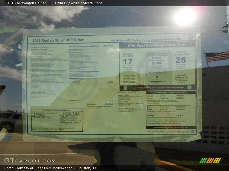 Calla Lily White / Sierra Stone 2011 Volkswagen Routan SE