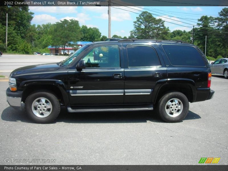 Onyx Black / Tan/Neutral 2002 Chevrolet Tahoe LT 4x4