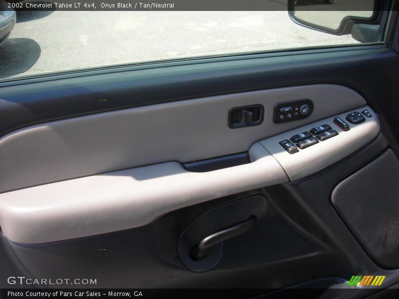 Onyx Black / Tan/Neutral 2002 Chevrolet Tahoe LT 4x4