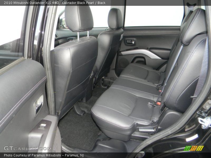  2010 Outlander XLS 4WD Black Interior