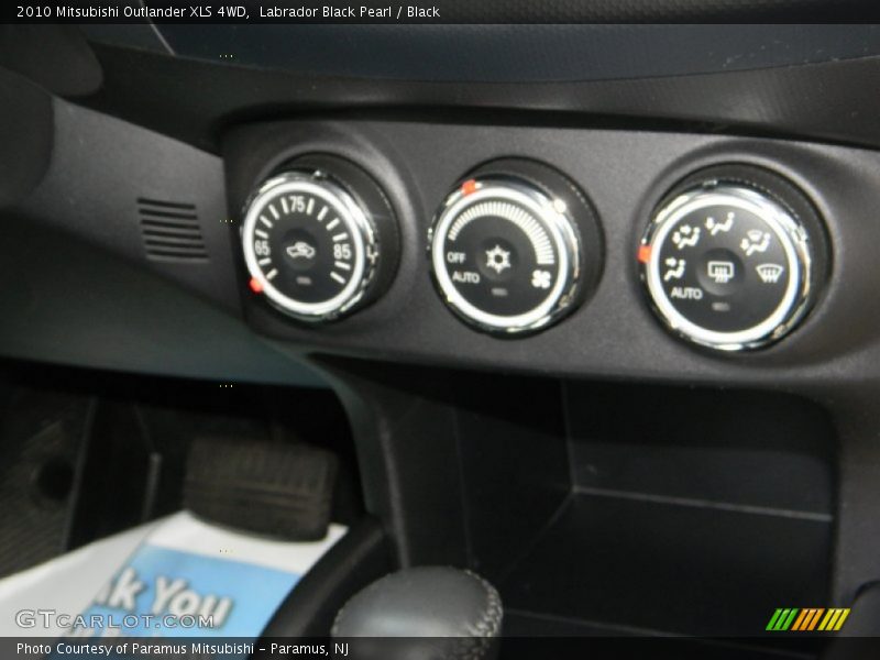 Labrador Black Pearl / Black 2010 Mitsubishi Outlander XLS 4WD