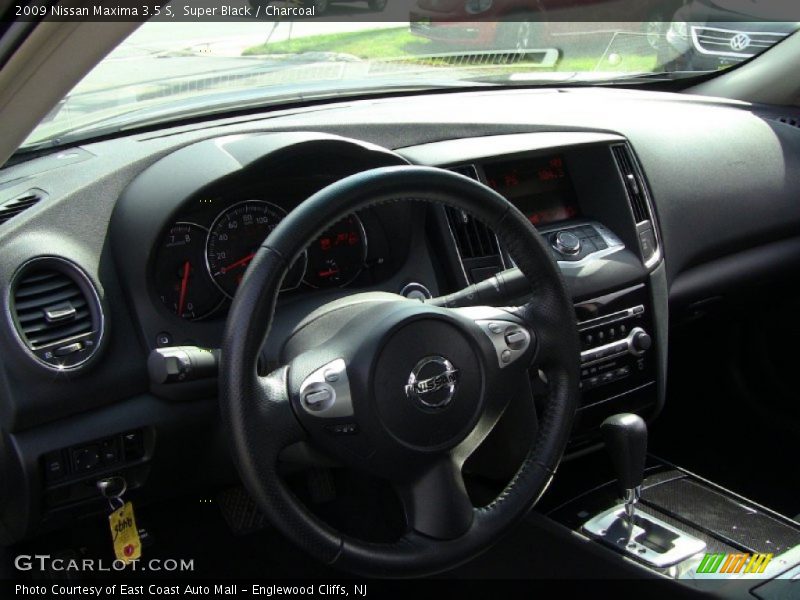 Super Black / Charcoal 2009 Nissan Maxima 3.5 S