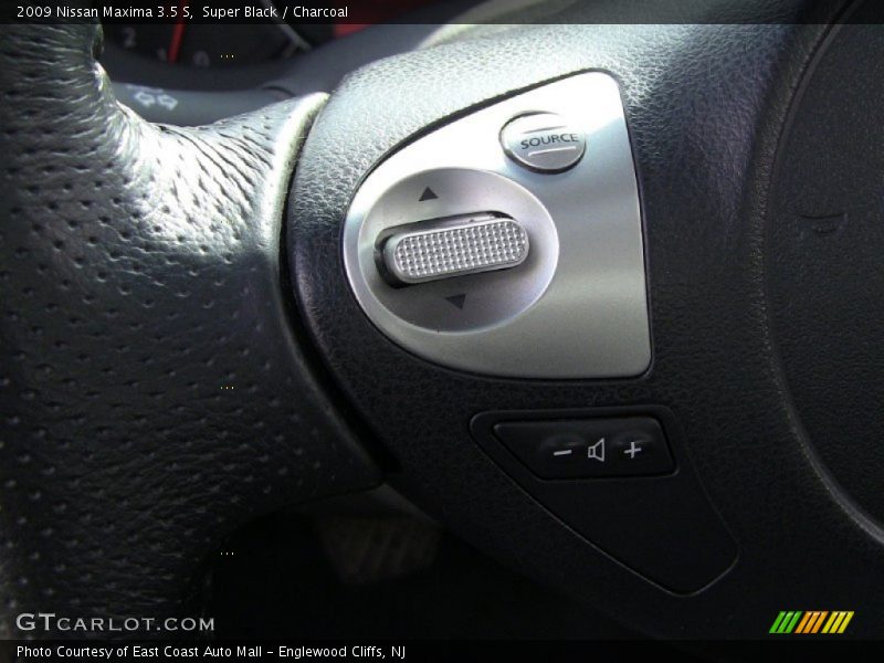 Super Black / Charcoal 2009 Nissan Maxima 3.5 S