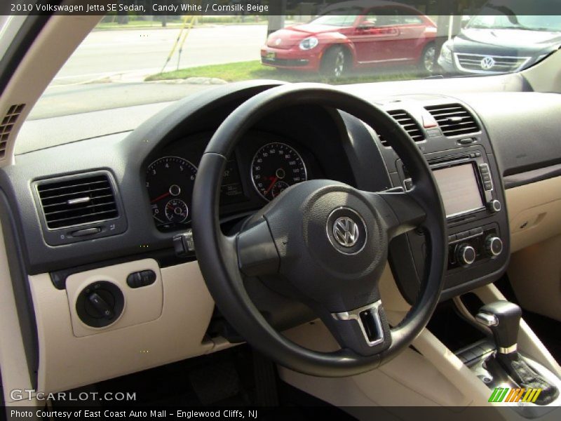 Candy White / Cornsilk Beige 2010 Volkswagen Jetta SE Sedan