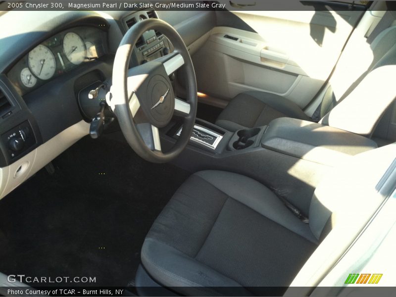 Magnesium Pearl / Dark Slate Gray/Medium Slate Gray 2005 Chrysler 300