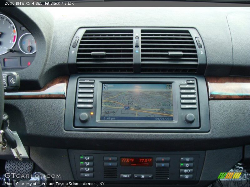 Navigation of 2006 X5 4.8is