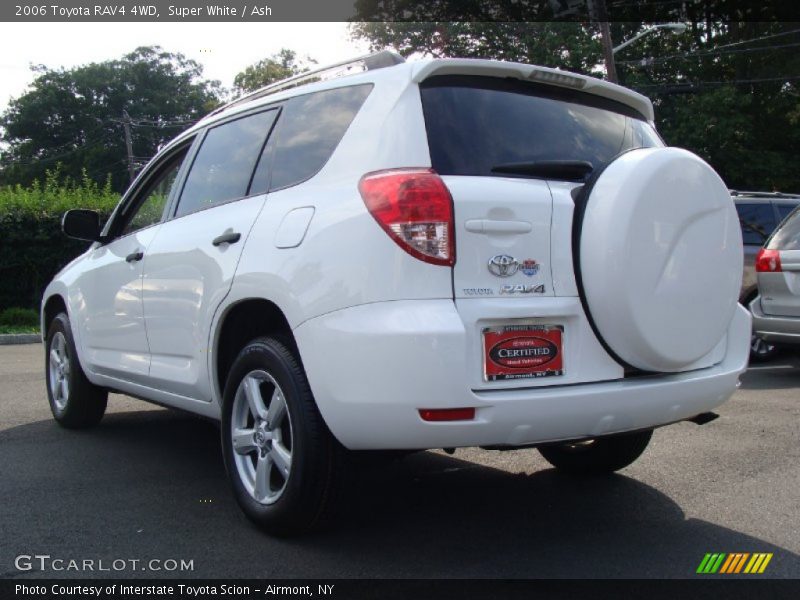 Super White / Ash 2006 Toyota RAV4 4WD