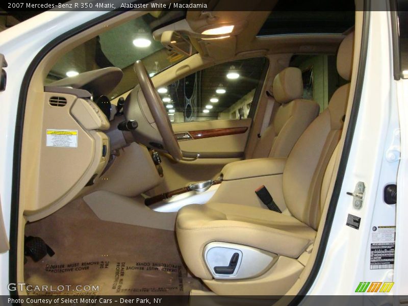 Alabaster White / Macadamia 2007 Mercedes-Benz R 350 4Matic