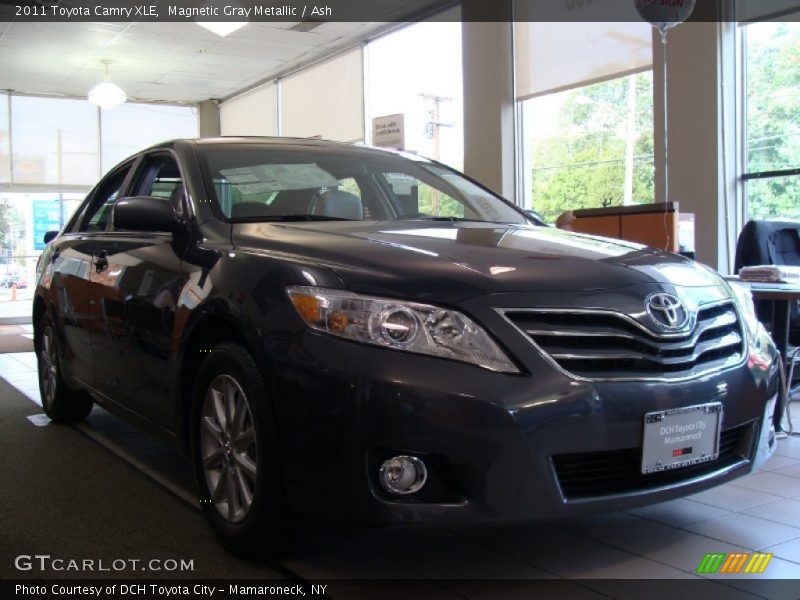 Magnetic Gray Metallic / Ash 2011 Toyota Camry XLE