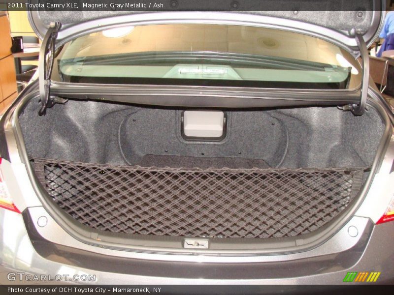 Magnetic Gray Metallic / Ash 2011 Toyota Camry XLE