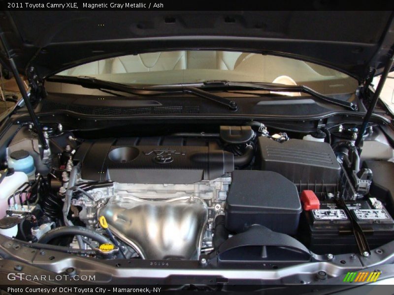Magnetic Gray Metallic / Ash 2011 Toyota Camry XLE