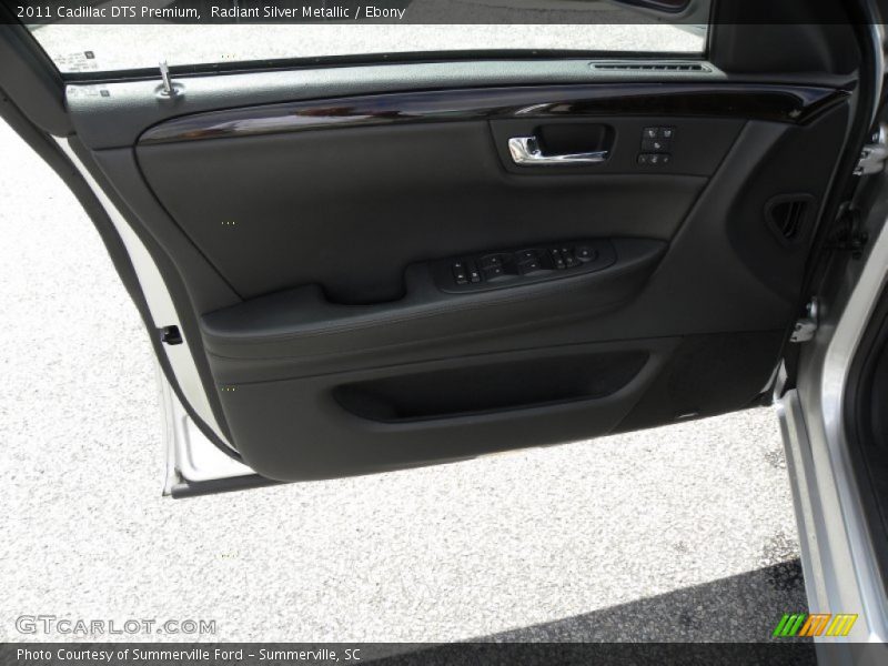 Radiant Silver Metallic / Ebony 2011 Cadillac DTS Premium