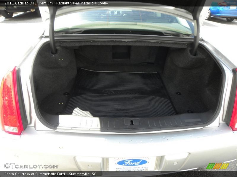 Radiant Silver Metallic / Ebony 2011 Cadillac DTS Premium