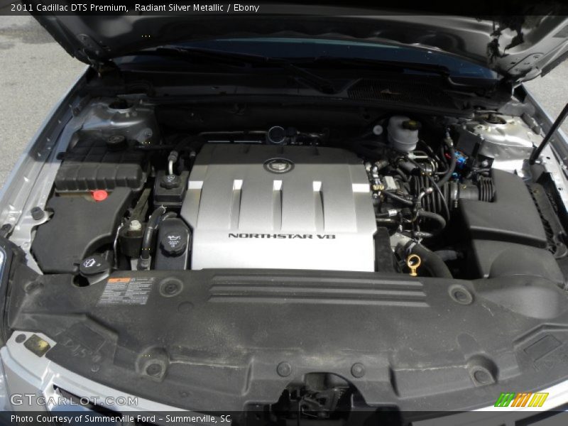Radiant Silver Metallic / Ebony 2011 Cadillac DTS Premium