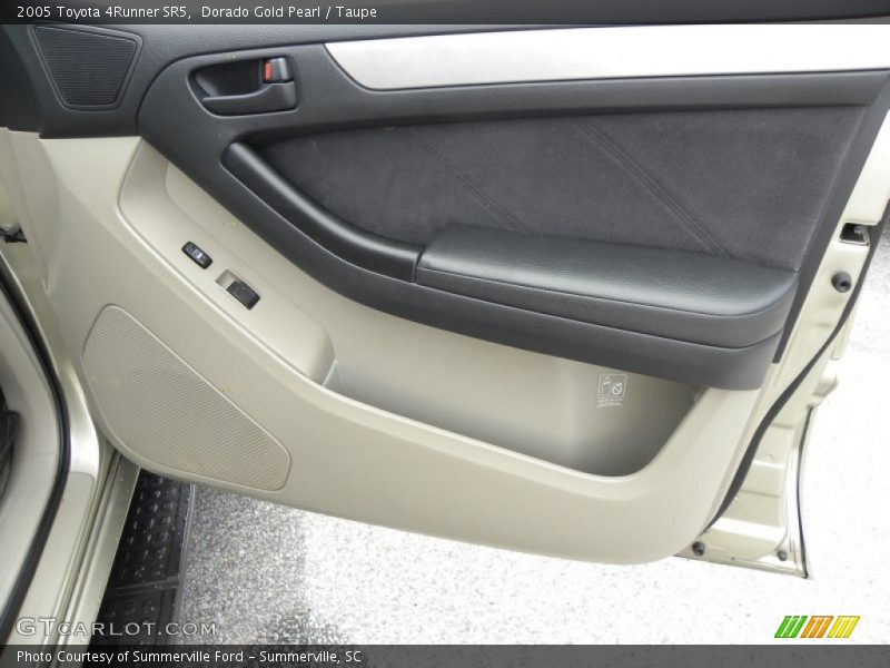 Dorado Gold Pearl / Taupe 2005 Toyota 4Runner SR5