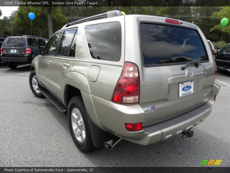 Dorado Gold Pearl / Taupe 2005 Toyota 4Runner SR5