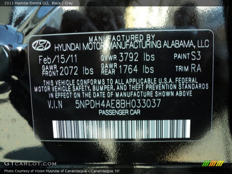 Black / Gray 2011 Hyundai Elantra GLS