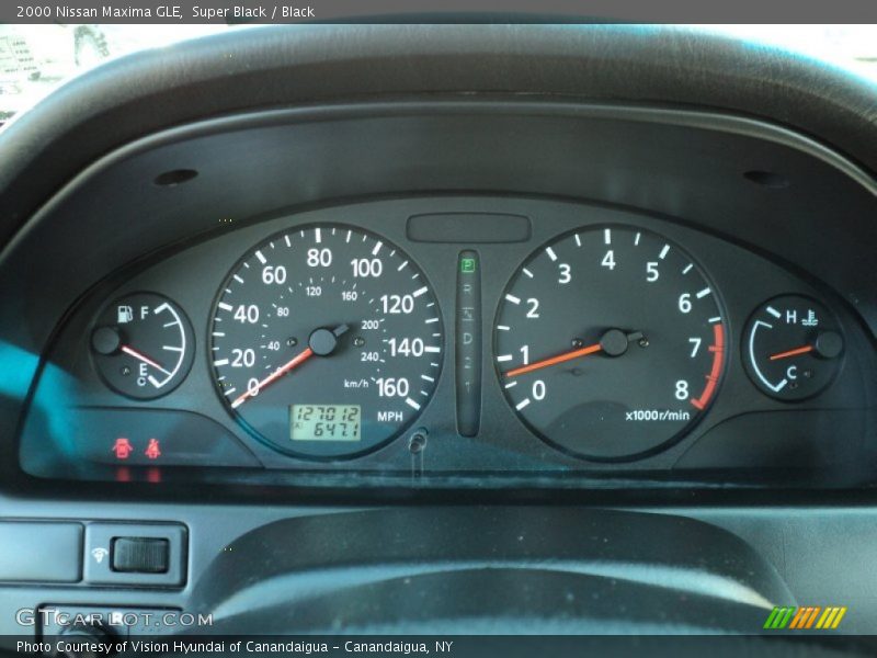 Super Black / Black 2000 Nissan Maxima GLE