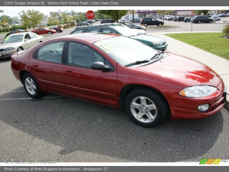 Inferno Red Tinted Pearl / Dark Slate Gray 2003 Dodge Intrepid SE