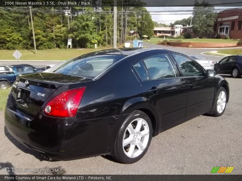 Onyx Black / Black 2006 Nissan Maxima 3.5 SE
