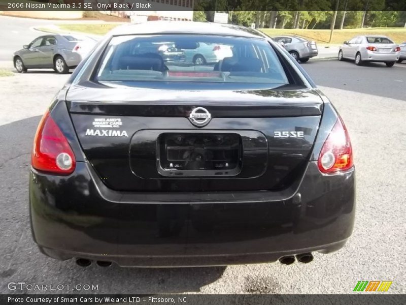 Onyx Black / Black 2006 Nissan Maxima 3.5 SE