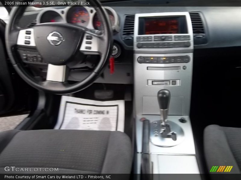 Onyx Black / Black 2006 Nissan Maxima 3.5 SE