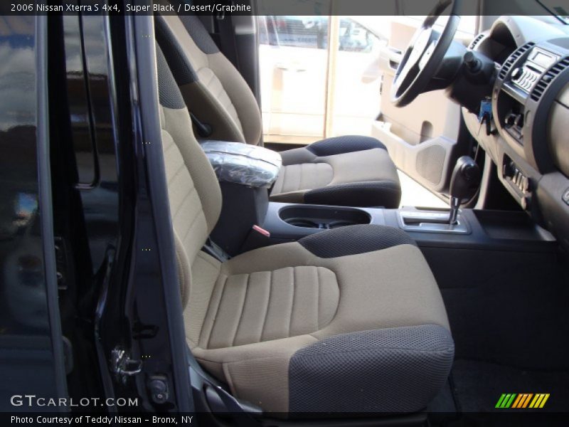 Super Black / Desert/Graphite 2006 Nissan Xterra S 4x4