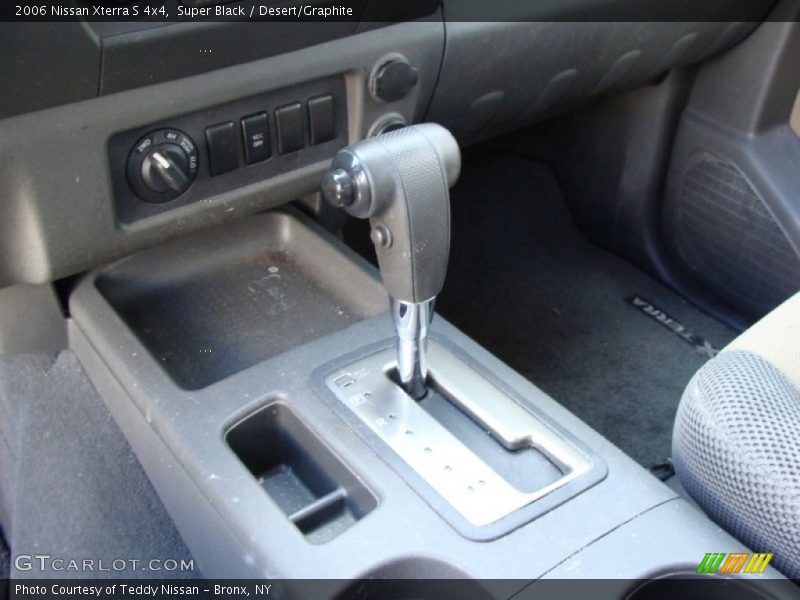 Super Black / Desert/Graphite 2006 Nissan Xterra S 4x4