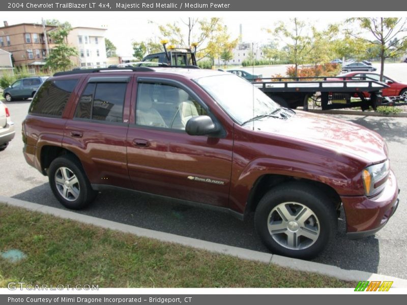 Majestic Red Metallic / Medium Pewter 2004 Chevrolet TrailBlazer LT 4x4