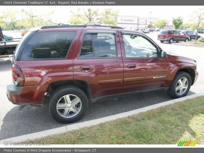 Majestic Red Metallic / Medium Pewter 2004 Chevrolet TrailBlazer LT 4x4