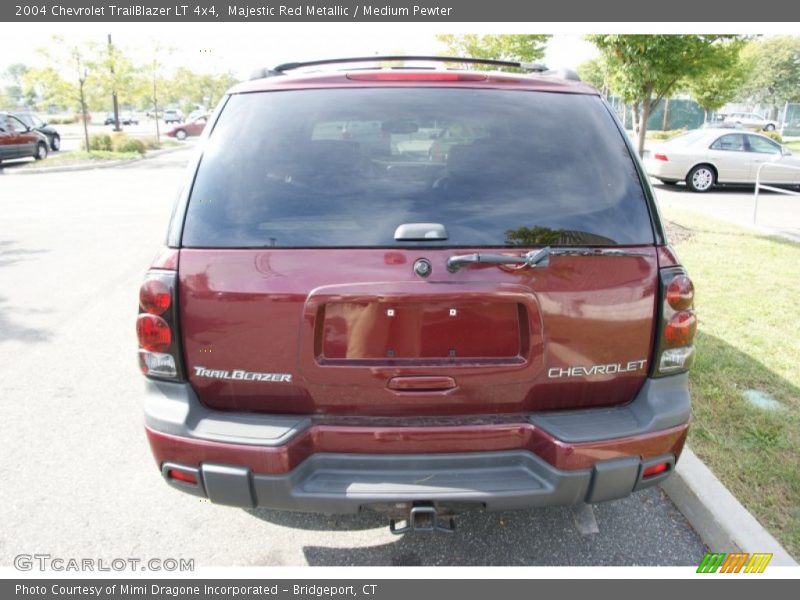 Majestic Red Metallic / Medium Pewter 2004 Chevrolet TrailBlazer LT 4x4
