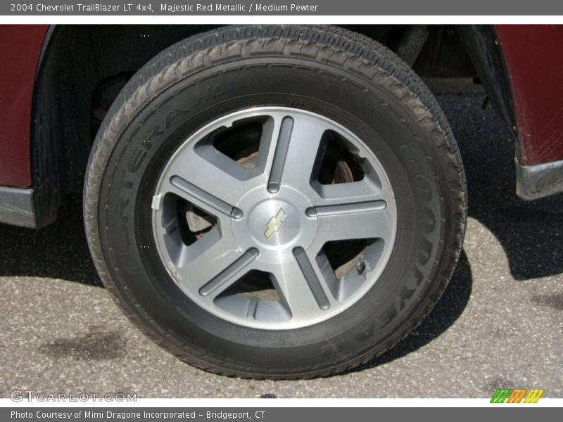 Majestic Red Metallic / Medium Pewter 2004 Chevrolet TrailBlazer LT 4x4