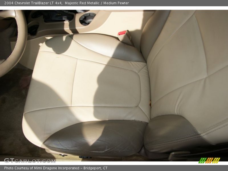 Majestic Red Metallic / Medium Pewter 2004 Chevrolet TrailBlazer LT 4x4