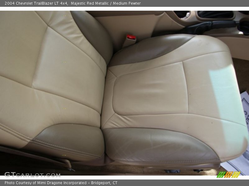 Majestic Red Metallic / Medium Pewter 2004 Chevrolet TrailBlazer LT 4x4