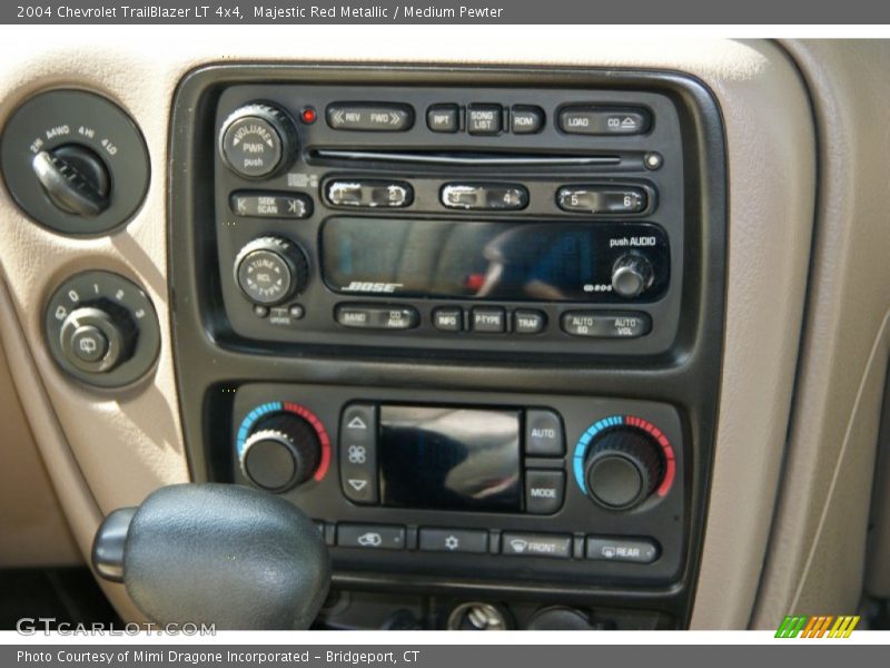 Majestic Red Metallic / Medium Pewter 2004 Chevrolet TrailBlazer LT 4x4